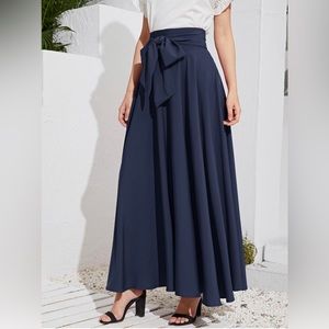 Amazon SweatyRocks Elegant High-waist pleated skirt with tie